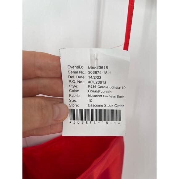 NWT Amsale Coral Fuchsia Duchess Satin Oversize Bow One Shoulder Gown size 10 - Picture 8 of 10